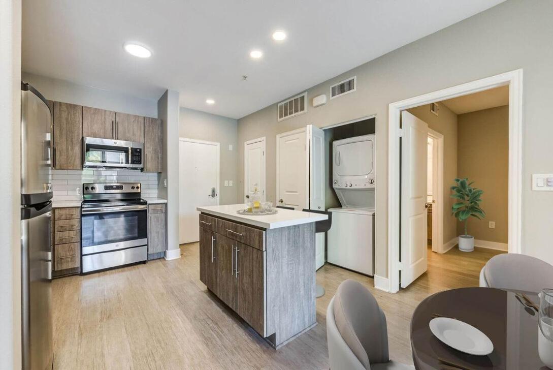 Woodland Hills Luxury Apt 2 Bed Ca Los Ángeles Exterior foto
