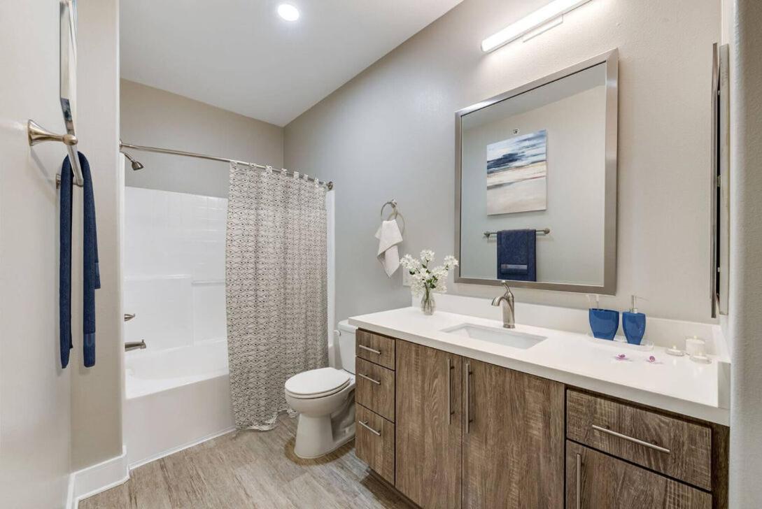 Woodland Hills Luxury Apt 2 Bed Ca Los Ángeles Exterior foto